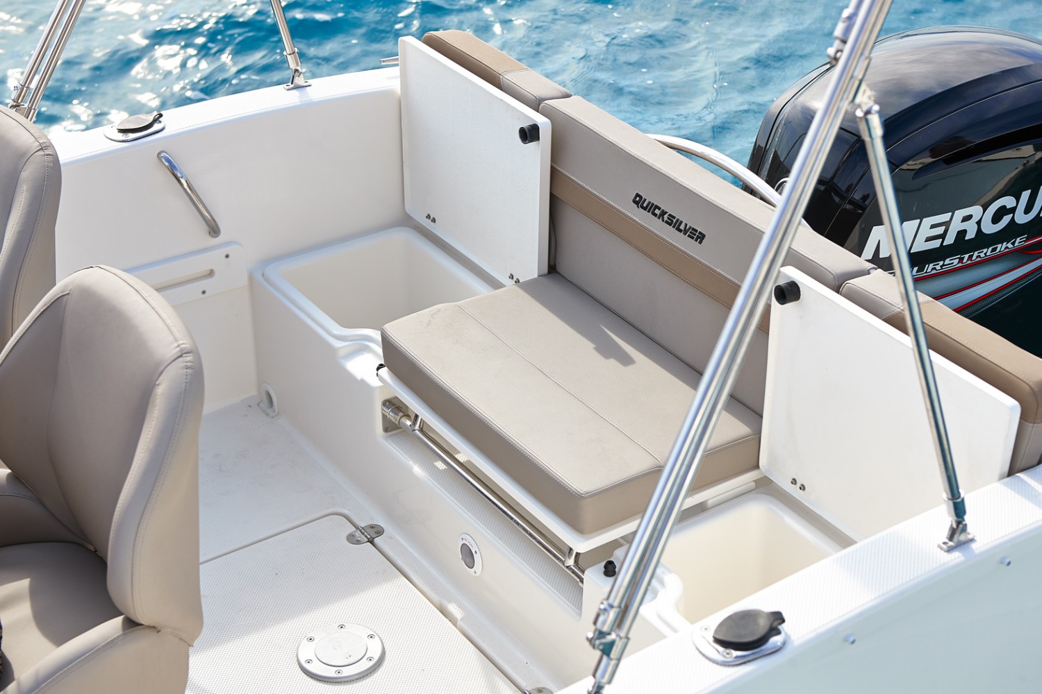 slider 5 Quicksilver Activ 505 Cabin